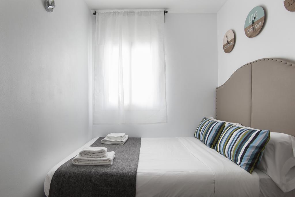 Tendency Apartments Fira Л'Успіталет-да-Любрагат Екстер'єр фото